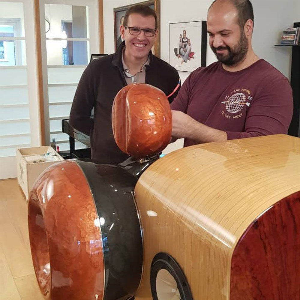 Symphonia Aeris Horn Speakers