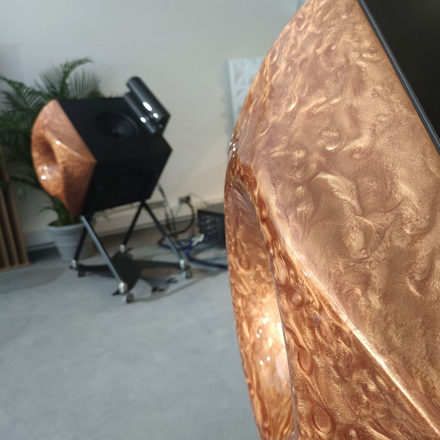 Aurora Horn Speaker