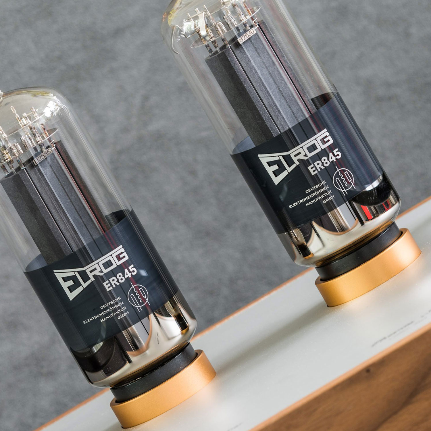 Genus Integrated Amplifier