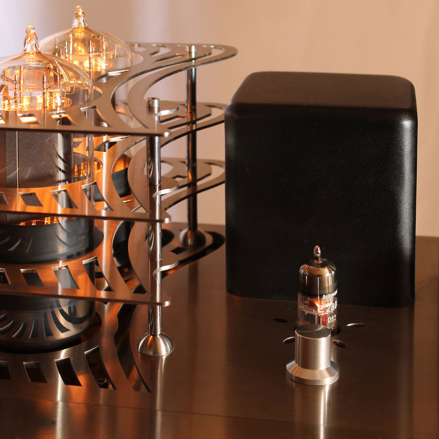 Genus Integrated Amplifier